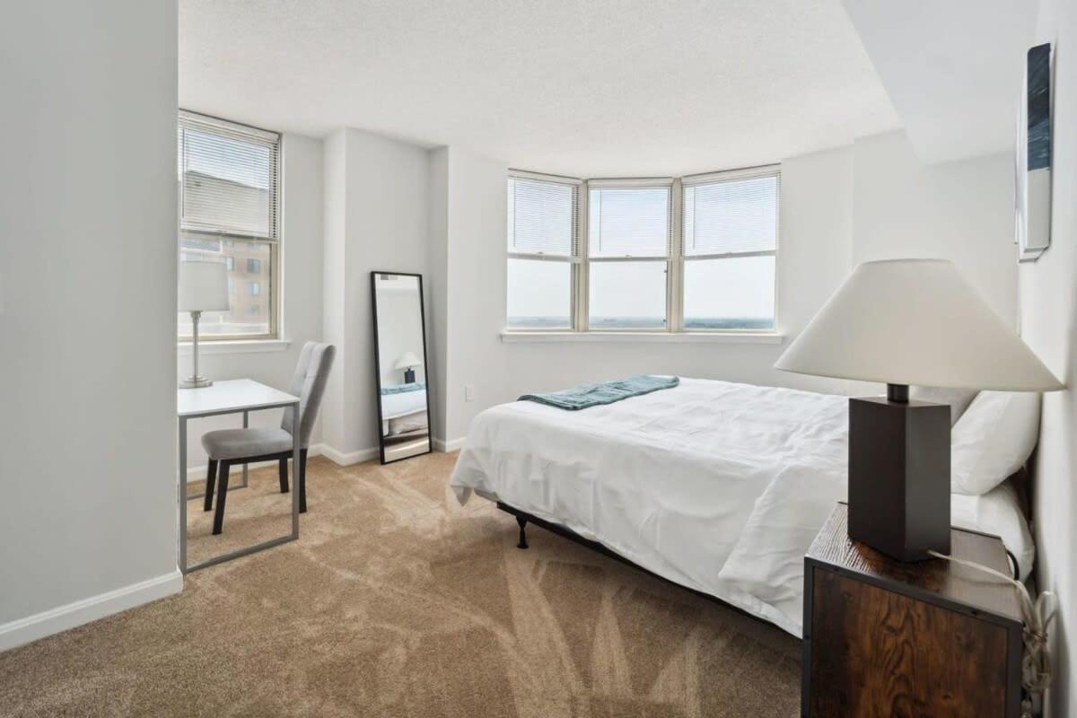 2br Executive With Gym & Pool