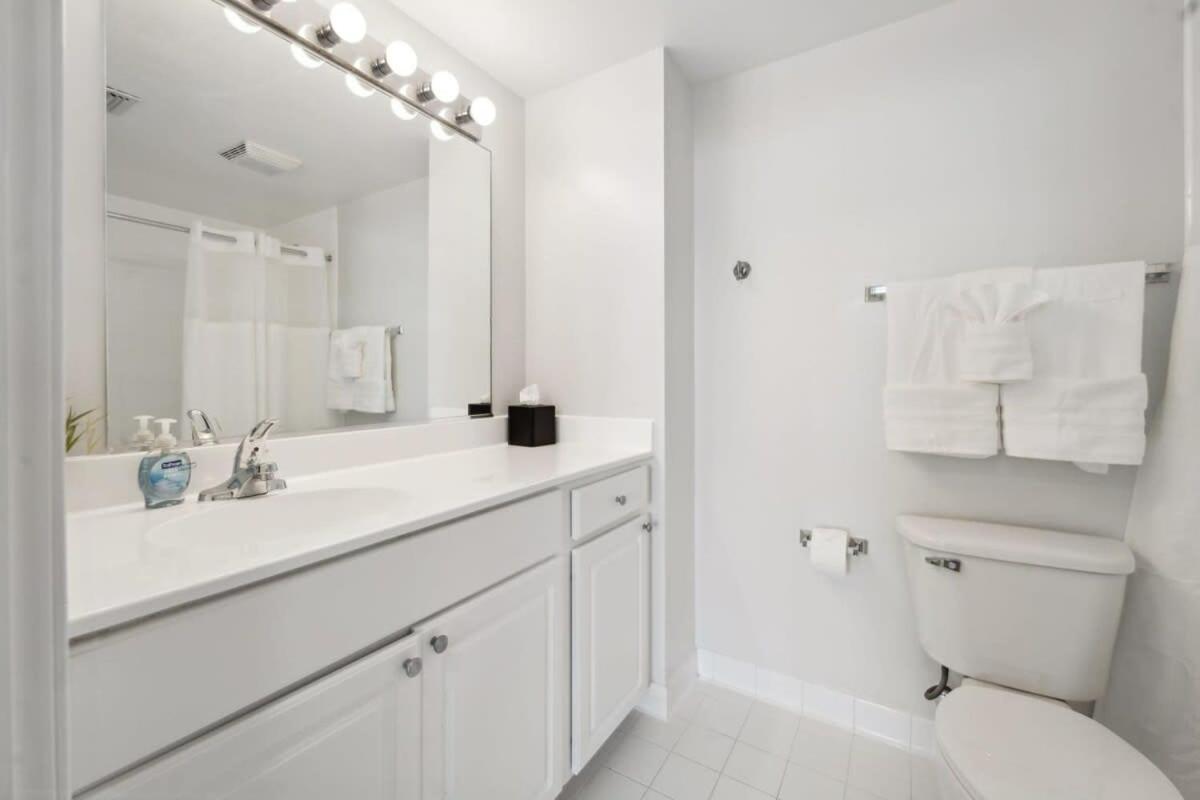 2br Executive With Gym & Pool Apartment