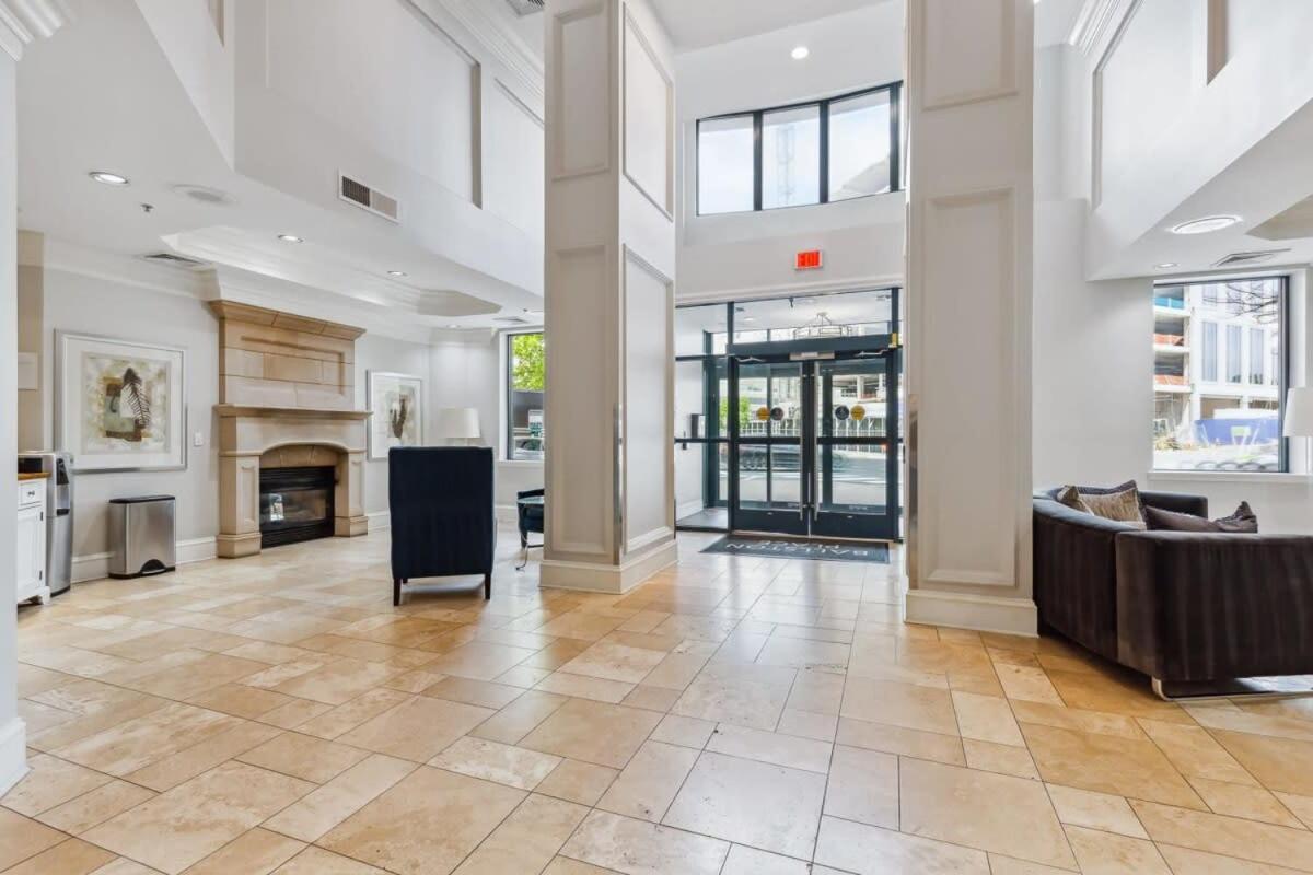 2br Executive With Gym & Pool